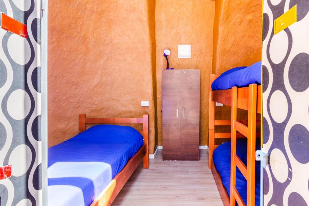 Hostal Cosmo Elqui Rivadavia Exteriör bild